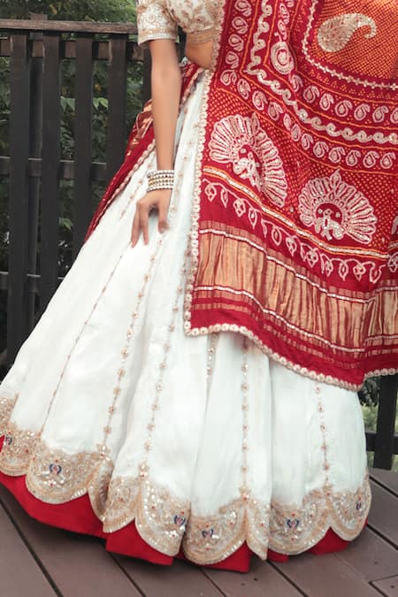Bandhani_Off White Silk, Gabardine Gota Patti, Embroidery Work Layered Lehenga Set _Online_at_Aza_Fashions