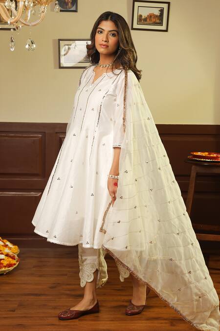 ASRUMO White Chanderi, Cotton Mirrors, Gota Patti, Embroidery Tara Anarkali Set at Aza Fashions ASRUMO_White Chanderi, Cotton Mirrors, Gota Patti, Embroidery Tara Anarkali Set _at_Aza_Fashions