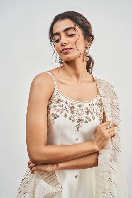 Disha Muchhala Ivory Chanderi, Satin Organza, Lining Buttercrepe Embroidered Kurta Pant Set Online at Aza Fashions Disha Muchhala_Ivory Chanderi, Satin Organza, Lining Buttercrepe Embroidered Kurta Pant Set _Online_at_Aza_Fashions