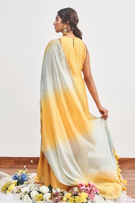 Disha Muchhala Mirror & Pearl Embroidered Kurta Pant Set 