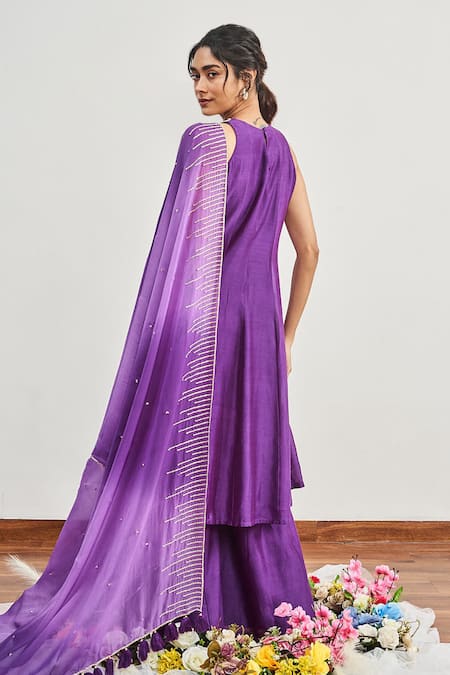 Disha Muchhala Cutdana & French Knot Embroidered Kurta Pant Set 