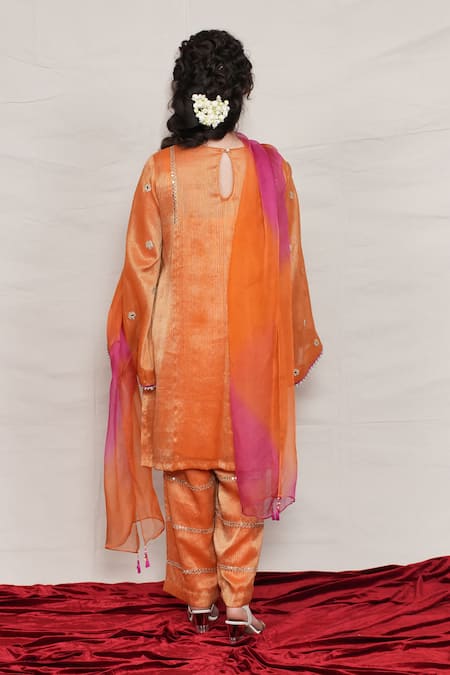 Shop_Jyoti Bansal_Orange Organza Mirrors, Zari, Embroidery Round Neck Floral Sleeve Kurta Set _at_Aza_Fashions