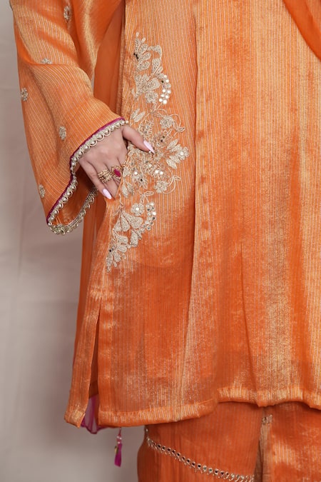 Shop_Jyoti Bansal_Orange Organza Mirrors, Zari, Embroidery Round Neck Floral Sleeve Kurta Set _Online_at_Aza_Fashions