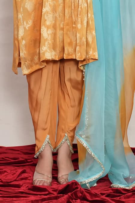 Jyoti Bansal_Yellow Tissue, Crepe, Organza Embroidery, Zari, Mirrors Bouquet Woven Kurta Set _Online_at_Aza_Fashions