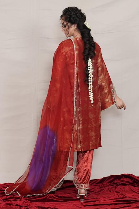 Shop_Jyoti Bansal_Red Tissue, Velvet, Organza Mirrors, Zari, Embroidery Floral Woven Kurta Set _at_Aza_Fashions