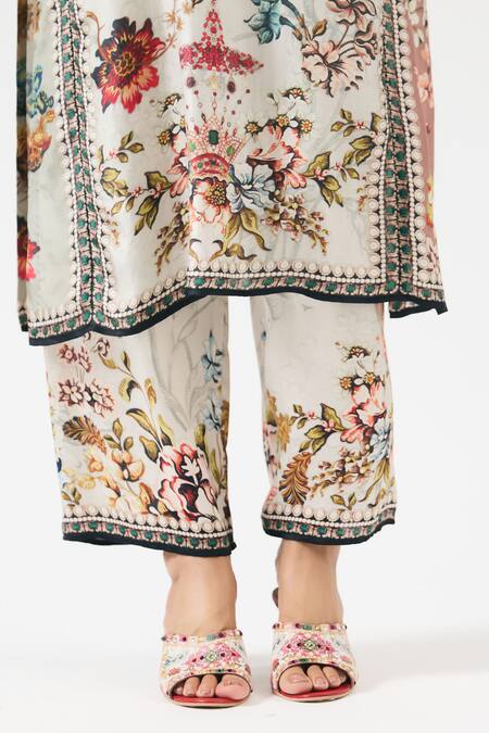 Rajdeep Ranawat_Grey Silk, Modal Embroidery Bandeau Neck Ghazala Flower Print Kurta With Pant _at_Aza_Fashions