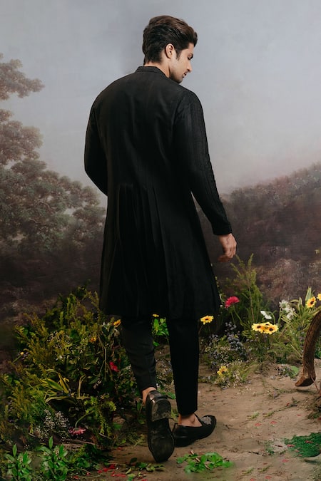 Yajy By Aditya Jain Avyaay Resham Bloom Vine Embroidered Kali Kurta With Trouser 