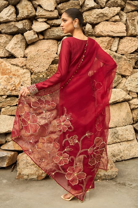 Shreeka 3D Sequin Floral Embellished Kurta Pant Set 