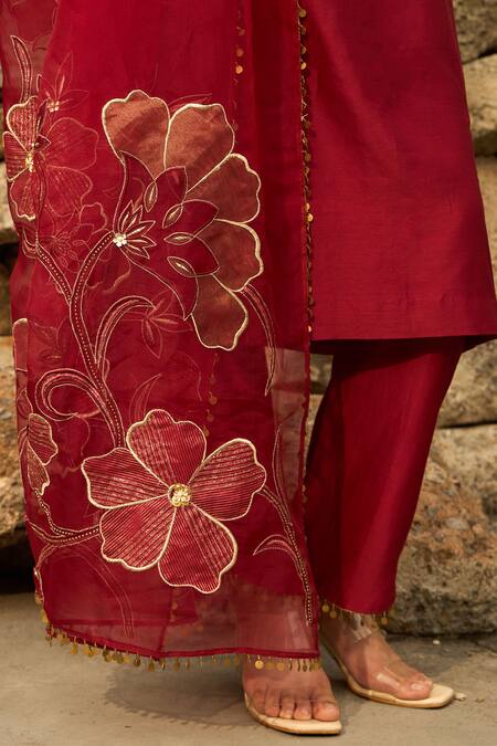 Buy_Shreeka_Red Silk Organza, Linen Sequins, Beads, 3d Floral Embellished Kurta Pant Set _Online_at_Aza_Fashions