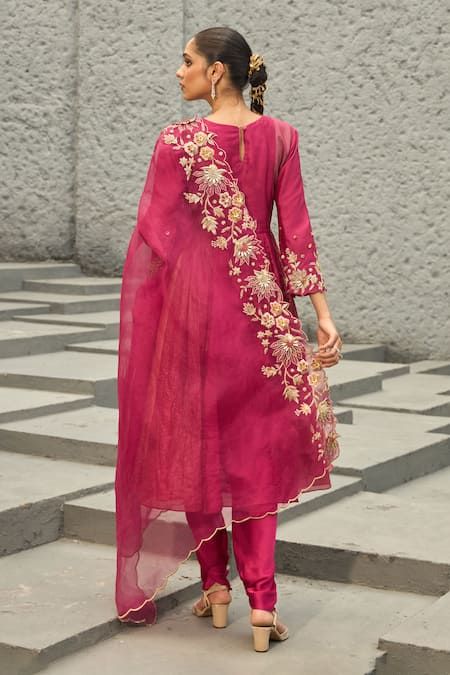 Shreeka 3D Floral Embroidered Gradient A-Line Kurta Pant Set 