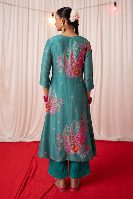 Shop Chrkha Green Chanderi Silk Hand Embroidered Paisley Floral Print Kurta And Pant Set at Aza Fashions Shop_Chrkha_Green Chanderi Silk Hand Embroidered Paisley Floral Print Kurta And Pant Set _at_Aza_Fashions