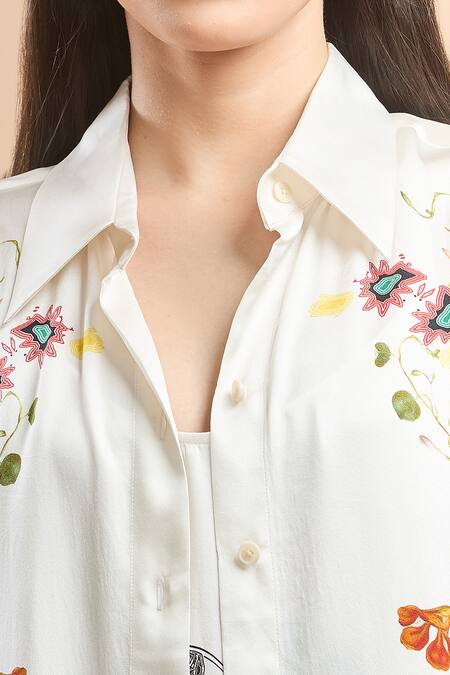 Buy AK-OK Ivory Scoop Neck, Collared Longline Printed Jacket And Sleeveless Dress Online at Aza Fashions Buy_AK-OK_Ivory Scoop Neck, Collared Longline Printed Jacket And Sleeveless Dress _Online_at_Aza_Fashions