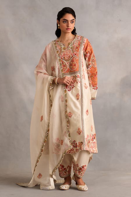 Petticoat Lane by Divya Jamevar Paisley Embroidered Kurta Pantr Set 