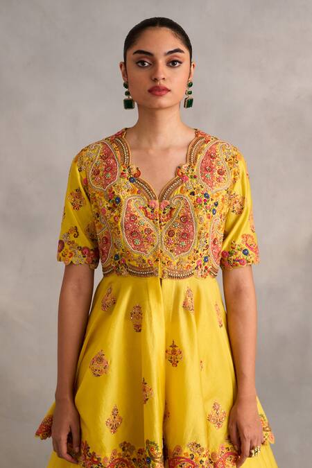 Shop_Petticoat Lane By Divya_Yellow Organza, Chanderi Pearls, Sequins Scoop Floral Paisley Peplum Kurta Set _Online_at_Aza_Fashions