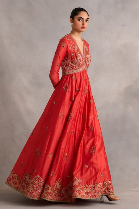 Buy_Petticoat Lane By Divya_Orange Organza, Chanderi Pearls, Sequins V-neck Paisley Embroidered Kalidar Set _Online_at_Aza_Fashions