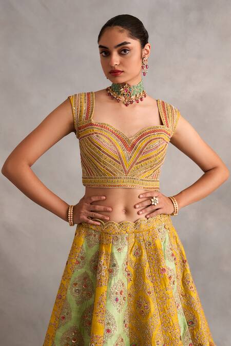 Shop_Petticoat Lane By Divya_Yellow Organza Sequins, Beads, Zari Sweetheart Neck And Embroidered Lehenga Set _Online_at_Aza_Fashions