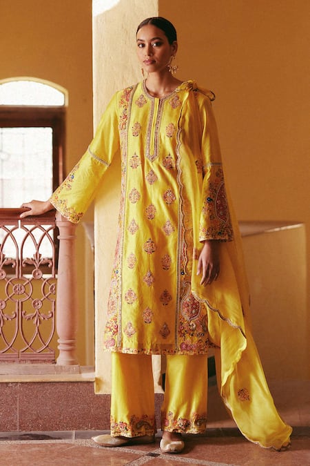 Petticoat Lane by Divya Yellow Chanderi Embroidered Thread Round Paisley Kurta Pant Set 