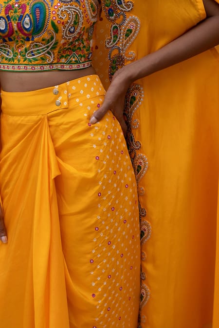 Shop_Pink City By Sarika_Yellow Silk Embroidery, Paisley Applique Bandhani Cape And Draped Skirt Set _Online_at_Aza_Fashions