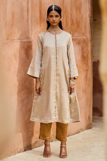 Pink City by Sarika Sona Chandi Surajamukhi Kurta With Pant 