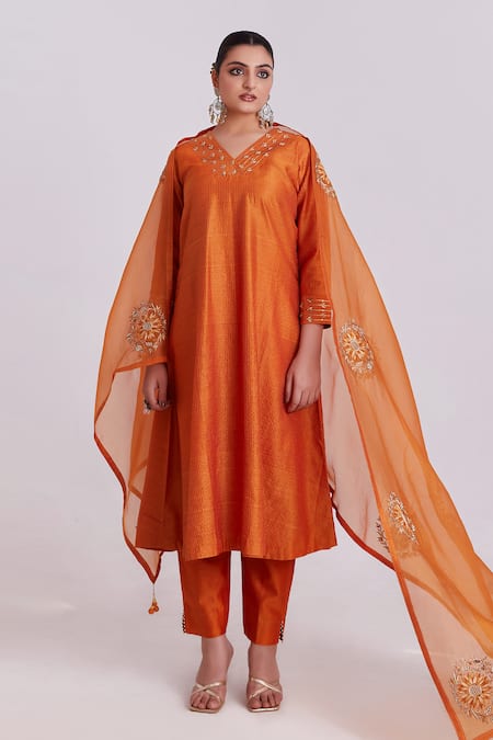 Pink City by Sarika Orange Organza Embroidered Zardozi V Neck Kurta Set With Sunflower Dupatta 