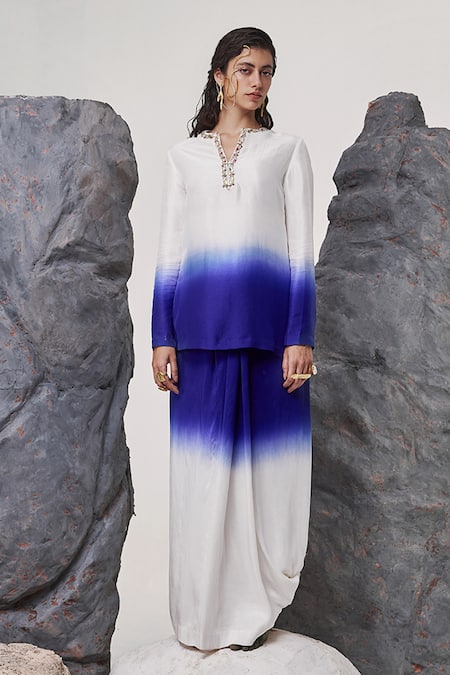 Tisha Saksena Blue Dupion Silk Embellished Seqiun V-neck Dehlavi Ombre Tunic With Draped Skirt 