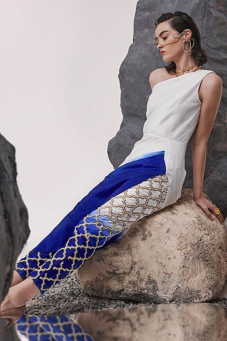 Buy_Tisha Saksena_Blue Viscose, Silk Kishwar Ombre Draped Tunic With Embellished Cigarette Pant _Online_at_Aza_Fashions