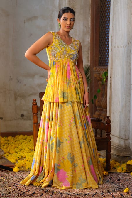 Anu Pellakuru Yellow Lehenga American Crepe Printed Floral V Neck Set 