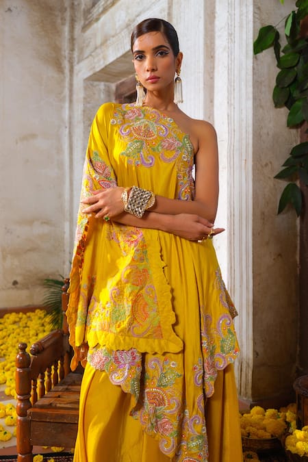 Anu Pellakuru Glass Bead & Pearl Embroidered Kaftan Tunic & Pant Set 