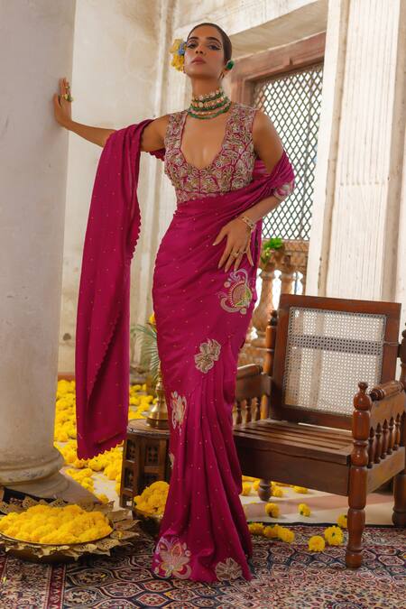 Buy_Anu Pellakuru_Pink Silk, Crepe Pearls, Cut Work, Embroidery Round Neck Ornate Fleur Saree Set _Online_at_Aza_Fashions