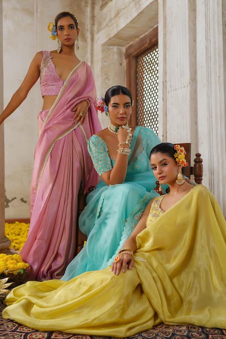 Anu Pellakuru_Purple Tissue, Silk Cut Work, Sequin Bloom Lace Border Embellished Saree Set _Online_at_Aza_Fashions