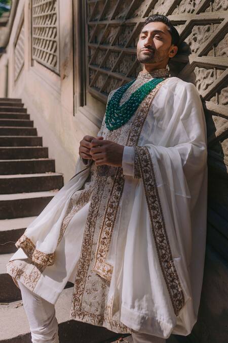 Jatin Malik Ivory Linen, Silk Embroidery Meadow Flower Sherwani Online at Aza Fashions Jatin Malik_Ivory Linen, Silk Embroidery Meadow Flower Sherwani _Online_at_Aza_Fashions