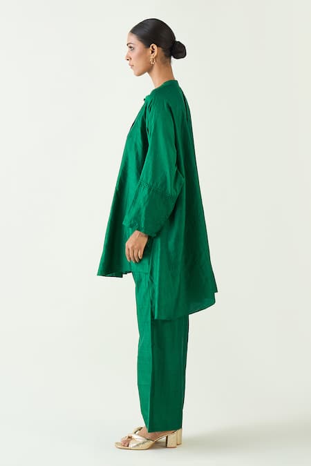 Buy Shivani Bhargava Green Silk Solid Flared Hem Pant Online at Aza Fashions Buy_Shivani Bhargava_Green Silk Solid Flared Hem Pant _Online_at_Aza_Fashions