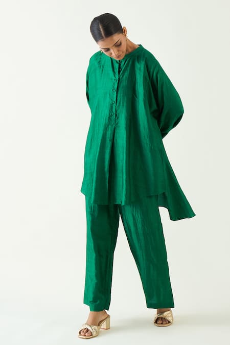 Buy Shivani Bhargava Green Silk Solid Flared Hem Pant Buy_Shivani Bhargava_Green Silk Solid Flared Hem Pant