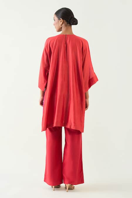 Shop Shivani Bhargava Pink Cotton Silk Sequin Round Color Blocked Tunic at Aza Fashions Shop_Shivani Bhargava_Pink Cotton Silk Sequin Round Color Blocked Tunic _at_Aza_Fashions