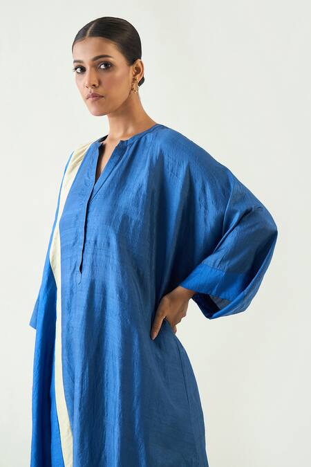 Buy Shivani Bhargava Blue Silk Bandeau Neck Niti Color Block Tunic With Pant Buy_Shivani Bhargava_Blue Silk Bandeau Neck Niti Color Block Tunic With Pant