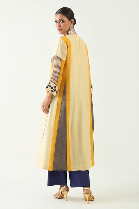 Shop Shivani Bhargava Yellow Cotton Silk Embroidered Thread Notched Roop Color Blocked Kurta Set at Aza Fashions Shop_Shivani Bhargava_Yellow Cotton Silk Embroidered Thread Notched Roop Color Blocked Kurta Set _at_Aza_Fashions