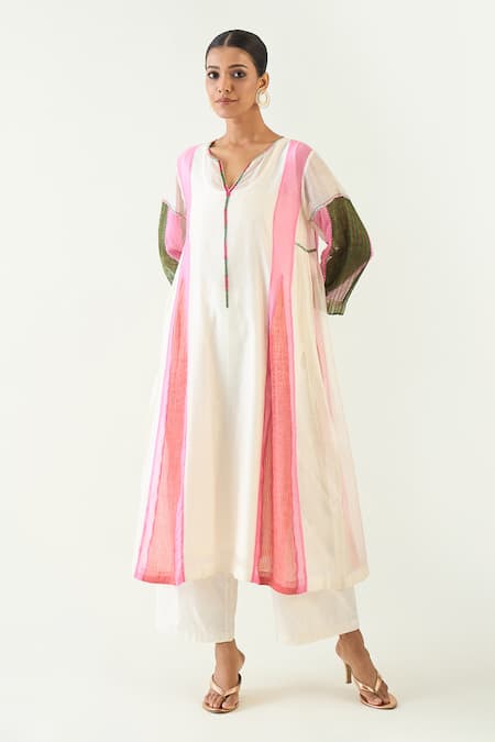 Shivani Bhargava Ivory Cotton Silk Hand Embroidered Thread Notched Isha Color Blocked Kurta 