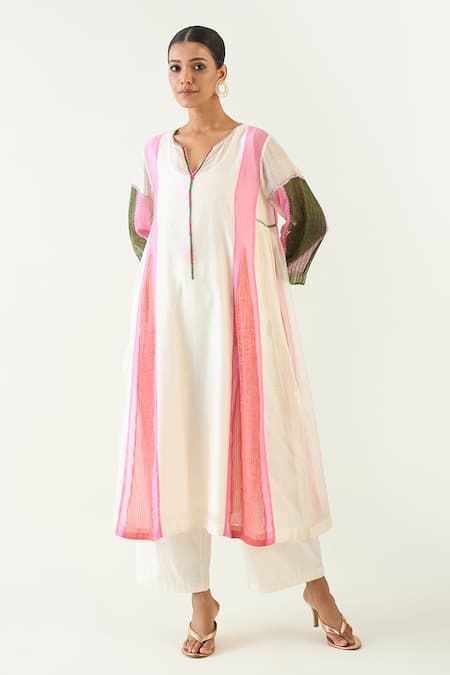 Shivani Bhargava_Ivory Cotton Silk Hand Embroidered Thread Notched Isha Color Blocked Kurta Set _Online_at_Aza_Fashions