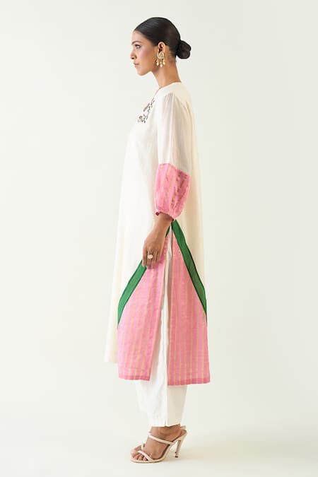 Shivani Bhargava Ivory Cotton Silk Hand Embroidered Anaar Round Mohini Kurta Set at Aza Fashions Shivani Bhargava_Ivory Cotton Silk Hand Embroidered Anaar Round Mohini Kurta Set _at_Aza_Fashions