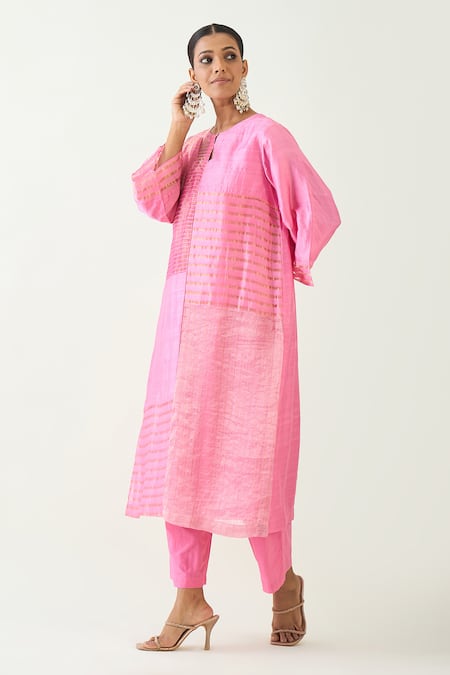 Buy Shivani Bhargava Pink Cotton Silk Woven Zari Stripe Notched Kaya Kurta Online at Aza Fashions Buy_Shivani Bhargava_Pink Cotton Silk Woven Zari Stripe Notched Kaya Kurta _Online_at_Aza_Fashions