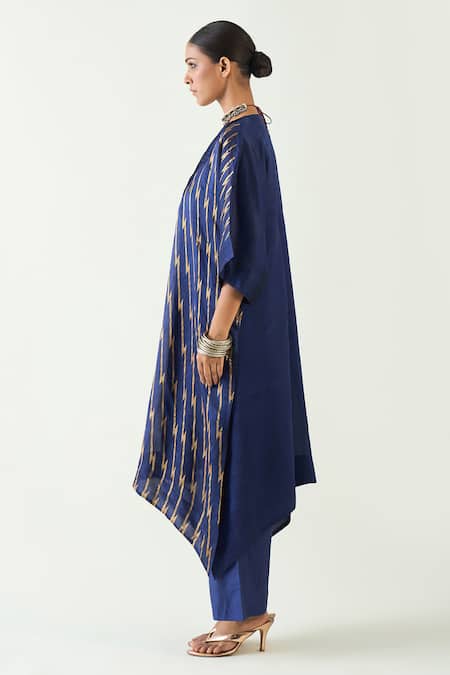 Shivani Bhargava_Purple Silk Embroidery, Zari Damani Thread Asymmetric Kurta With Pant _Online_at_Aza_Fashions
