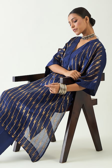 Shivani Bhargava_Purple Silk Embroidery, Zari Damani Thread Asymmetric Kurta With Pant _at_Aza_Fashions