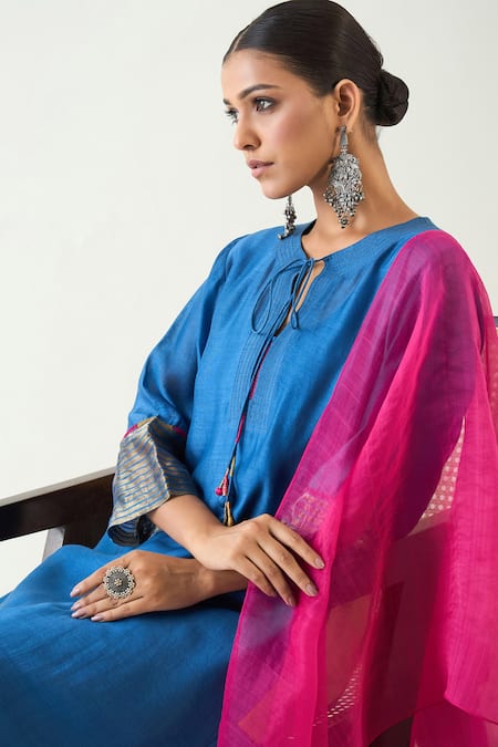 Shop Shivani Bhargava Blue Organza, Cotton, Silk Embroidery, Zari Keyhole Neck Leela Hand Kurta Set Shop_Shivani Bhargava_Blue Organza, Cotton, Silk Embroidery, Zari Keyhole Neck Leela Hand Kurta Set