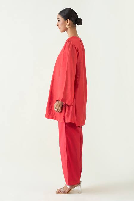 Shivani Bhargava_Red Cotton Silk Hand Embroidered Dabka Round Siya Tunic _Online_at_Aza_Fashions