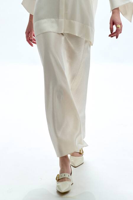 Shop Aroka Ivory Velvet Flared Bottom Skirt Online at Aza Fashions Shop_Aroka_Ivory Velvet Flared Bottom Skirt_Online_at_Aza_Fashions