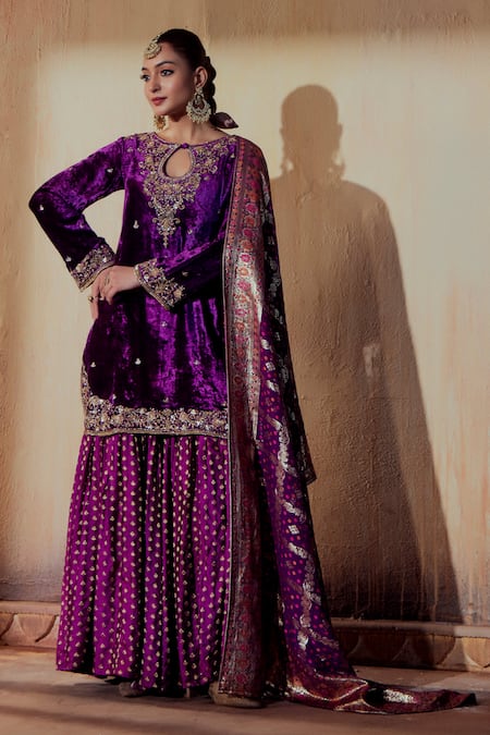 Gul By Aishwarya Purple Velvet Embroidery Zardozi Keyhole Neck Guldasta Kurta Gharara Set 