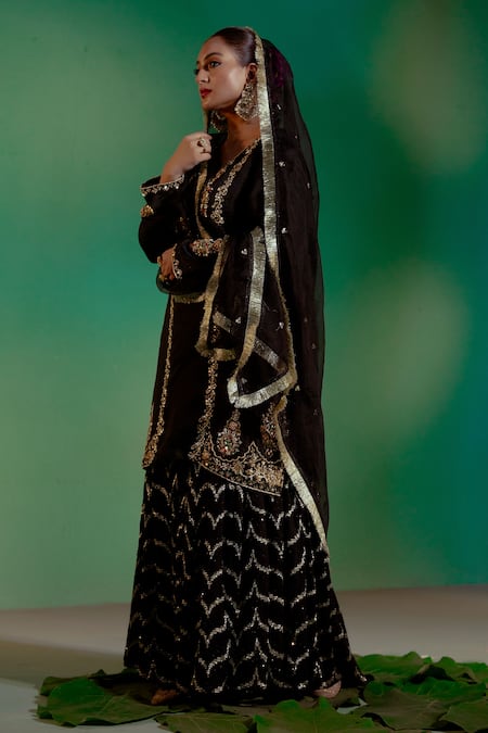 Gul By Aishwarya Mughal Bloom Embroidered Kurta Gharara Set 