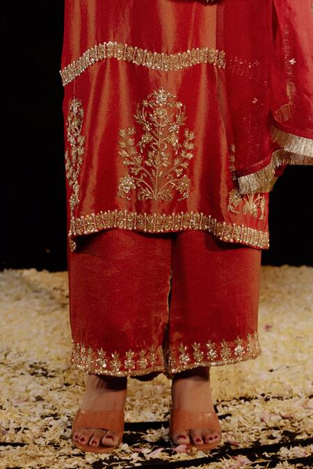 Gul By Aishwarya_Orange Tissue, Silk Organza Embroidery, Sequins Floral Crest Kurta Pant Set _Online_at_Aza_Fashions