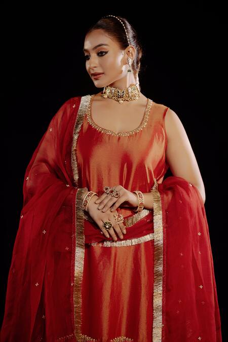 Buy_Gul By Aishwarya_Orange Tissue, Silk Organza Embroidery, Sequins Floral Crest Kurta Pant Set 