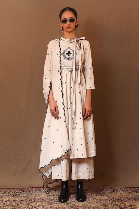 Shop_Mati_Off White Cotton Embroidery Round Neck Spade Anarkali Set _Online_at_Aza_Fashions